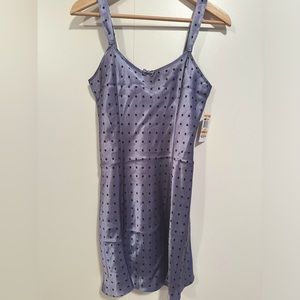 NWT Women’s nightgown, negligee. Size Small. Bluish gray with black polka dots.
